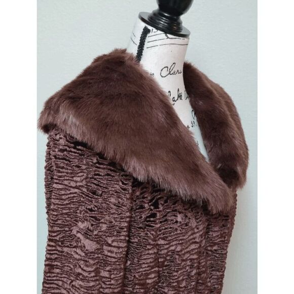 TERRY LEWIS Classic Luxuries Full Length Brown Velour Faux Fur Coat Size XS (S) - Picture 3 of 14